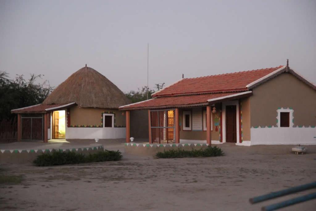 Rann Visamo Resort Bherandiāla 外观 照片